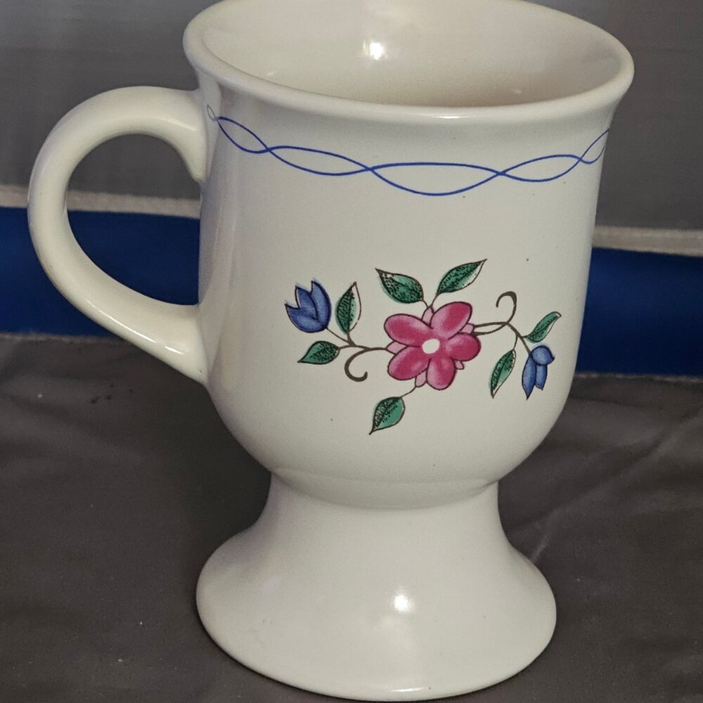 PEDESTAL FLOWER COFFEE MUG Teacup BY B.I. INC